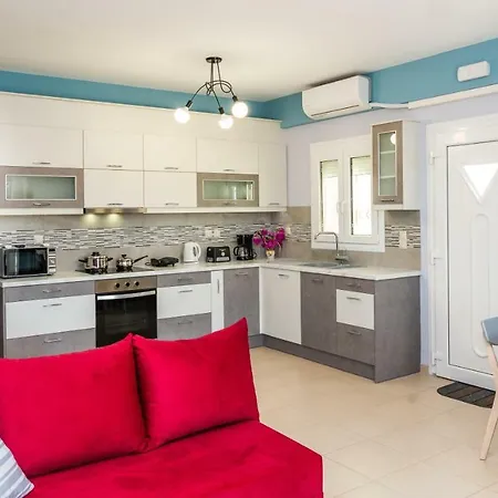 Esmeralda Zante House