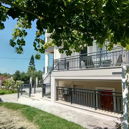 Esmeralda Zante House דירה