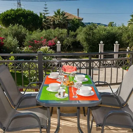 Esmeralda Zante House דירה *